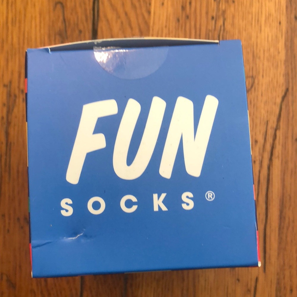 FUN SOCKS 4 PACK - Picture 2 of 11